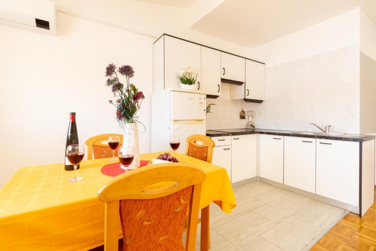 Ferienwohnung Galinec With Mountain And Seaview Metajna Zimmer foto